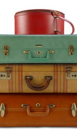 1940s-vintage-suitcases